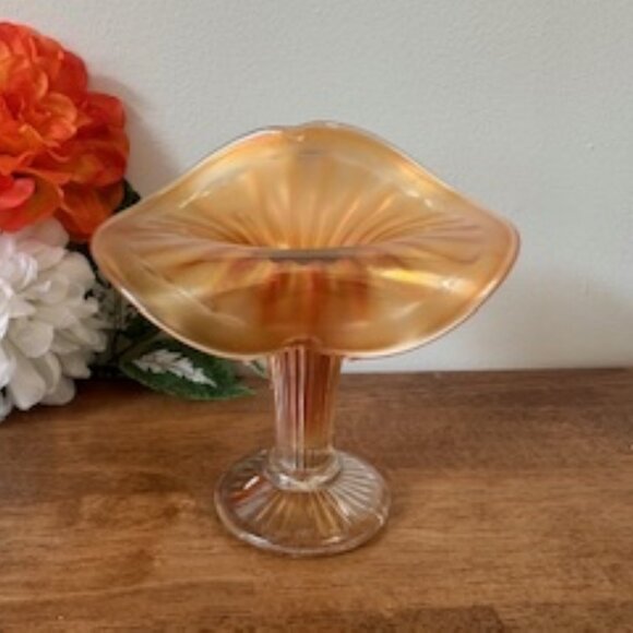 Marigold Carnival Glass Jack-in-the-Pulpit Vase Iridescent Vintage Flared Art Gl - Picture 1 of 6